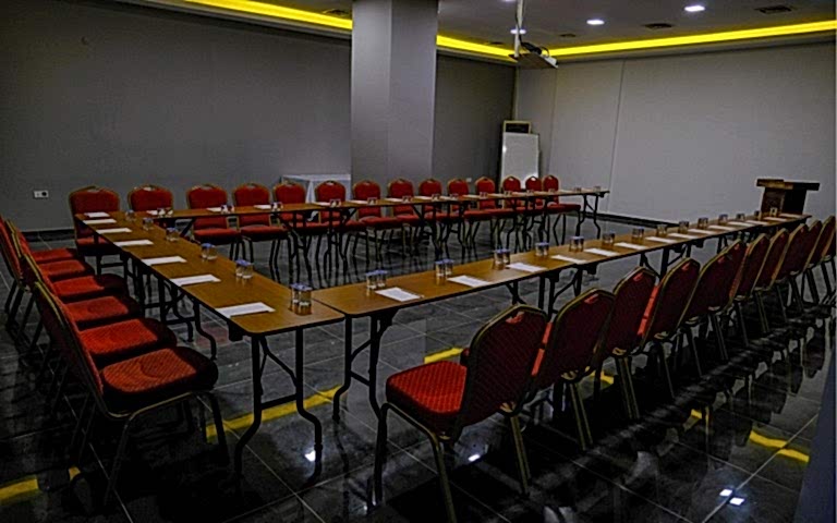 Frig Toplantı Salonu