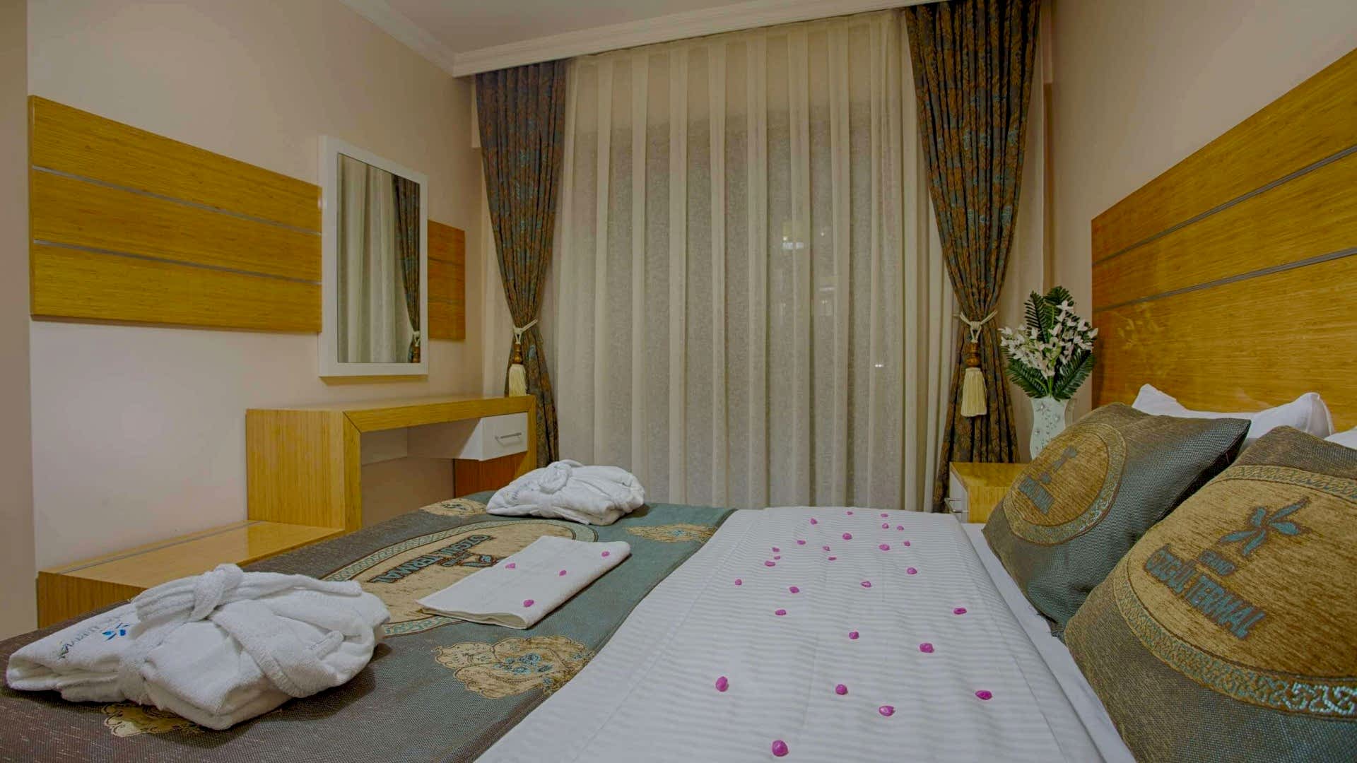 Pool Suite